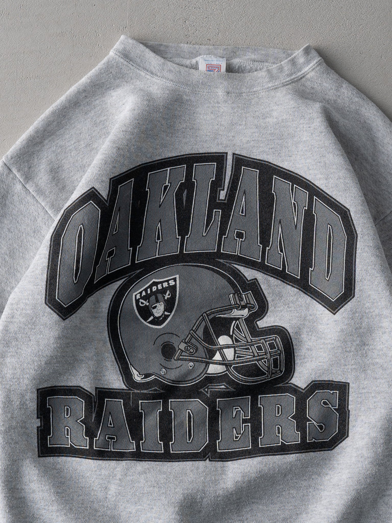 Vintage 90s Heather Grey Oakland Raiders Crewneck (M)
