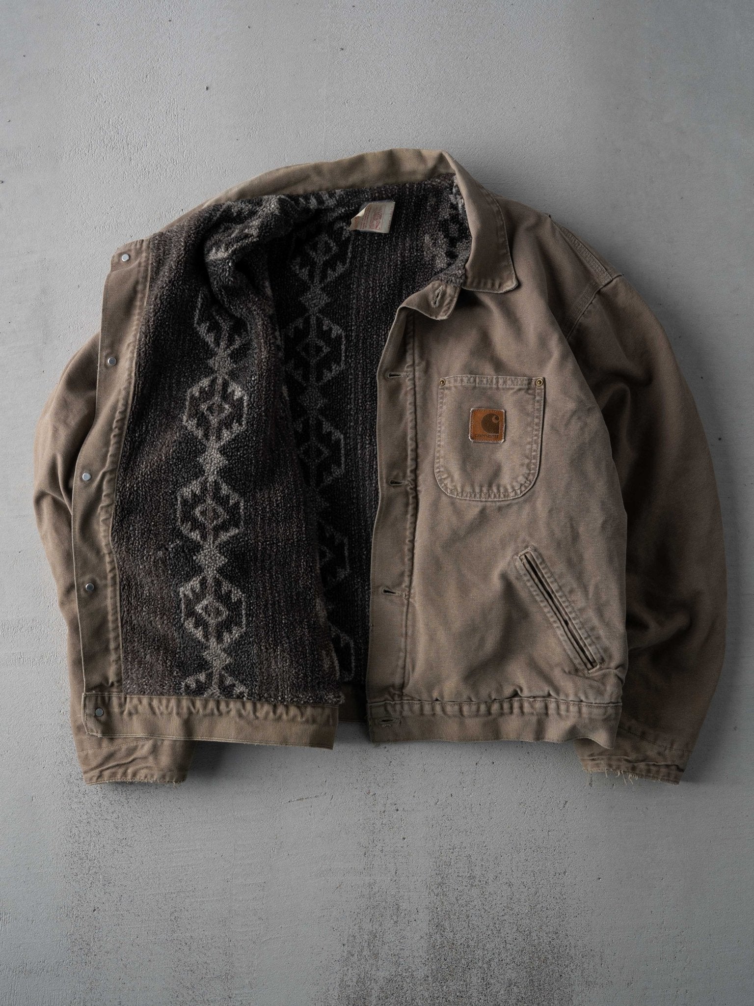 Vintage 90s Washed Brown RARE Carhartt Blanket Lined Cropped Chore Jacket (L/XL)