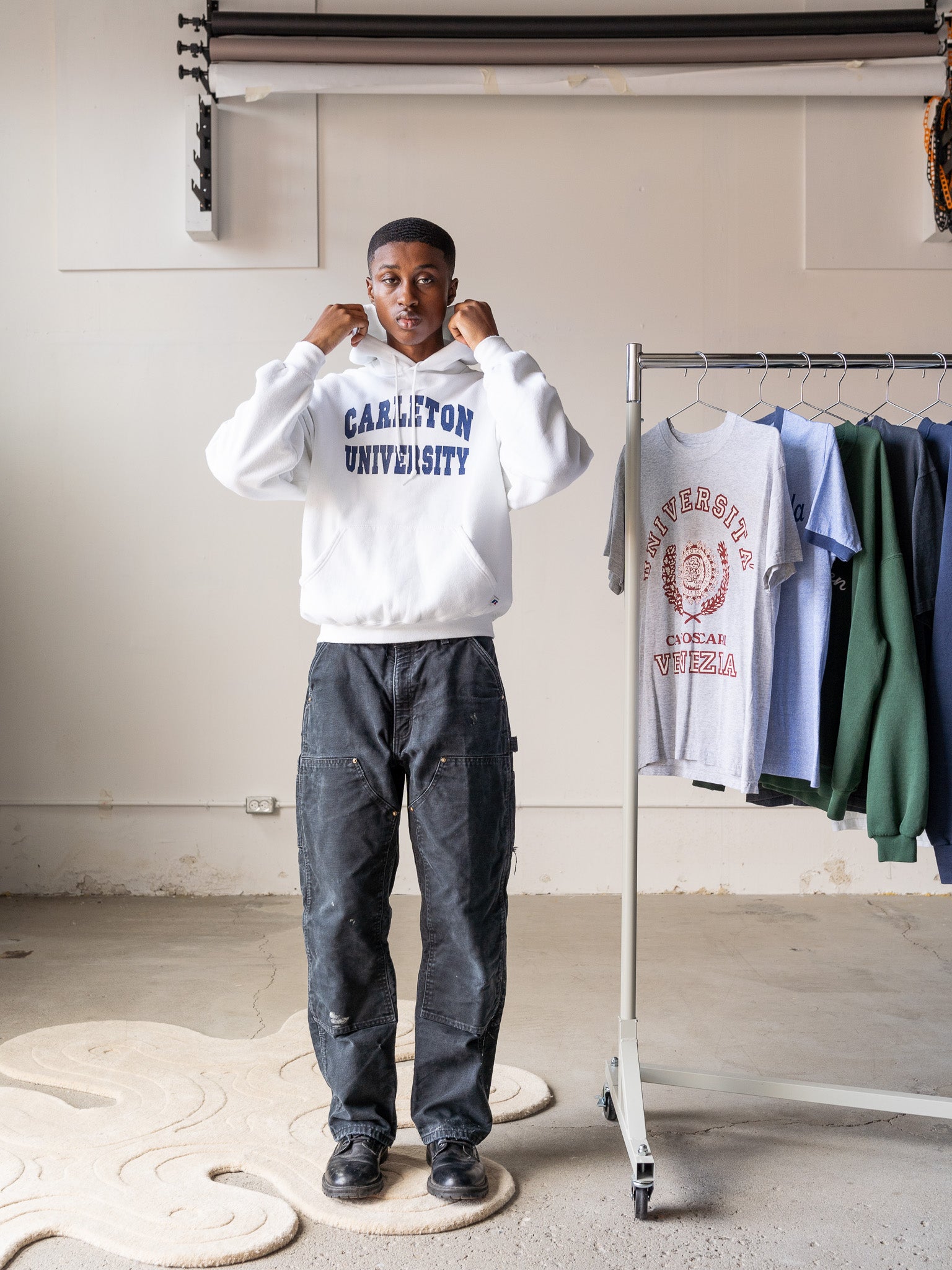 Vintage 90s White Carleton University Boxy Hoodie (M)