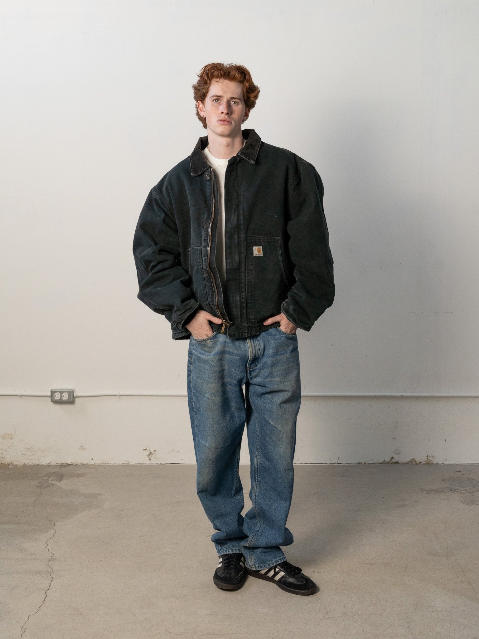 Vintage 90s Faded Black Carhartt L Pocket Jacket (L)