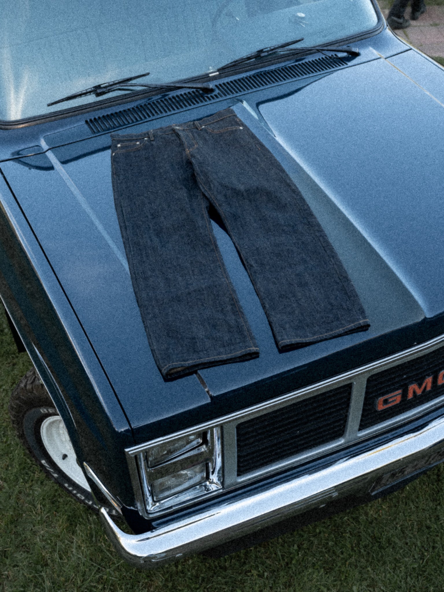 Heritage Relaxed Selvedge Jeans - Raw Indigo