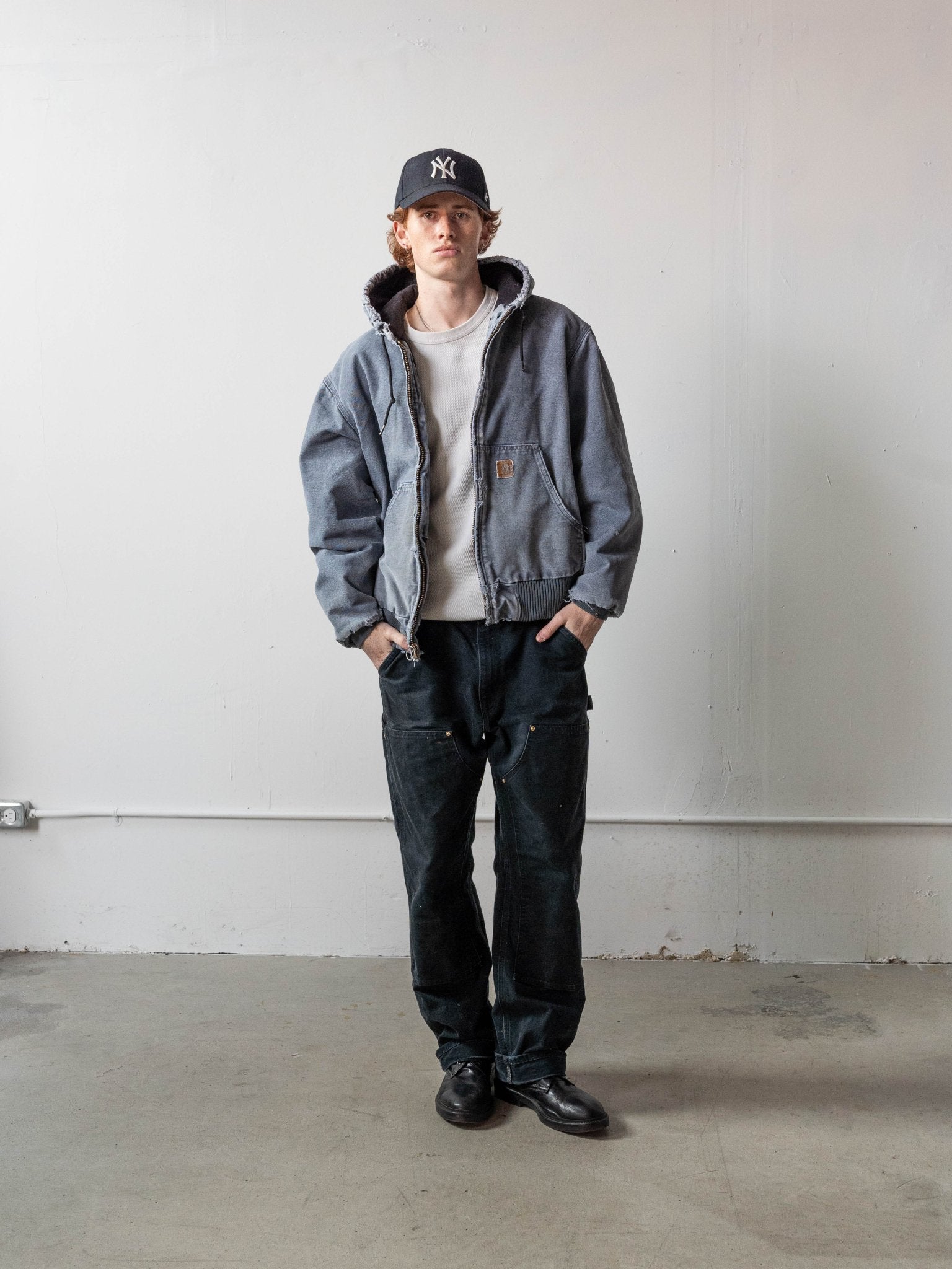 Vintage 90s Washed Slate Blue Carhartt Hooded Workwear Jacket (L)