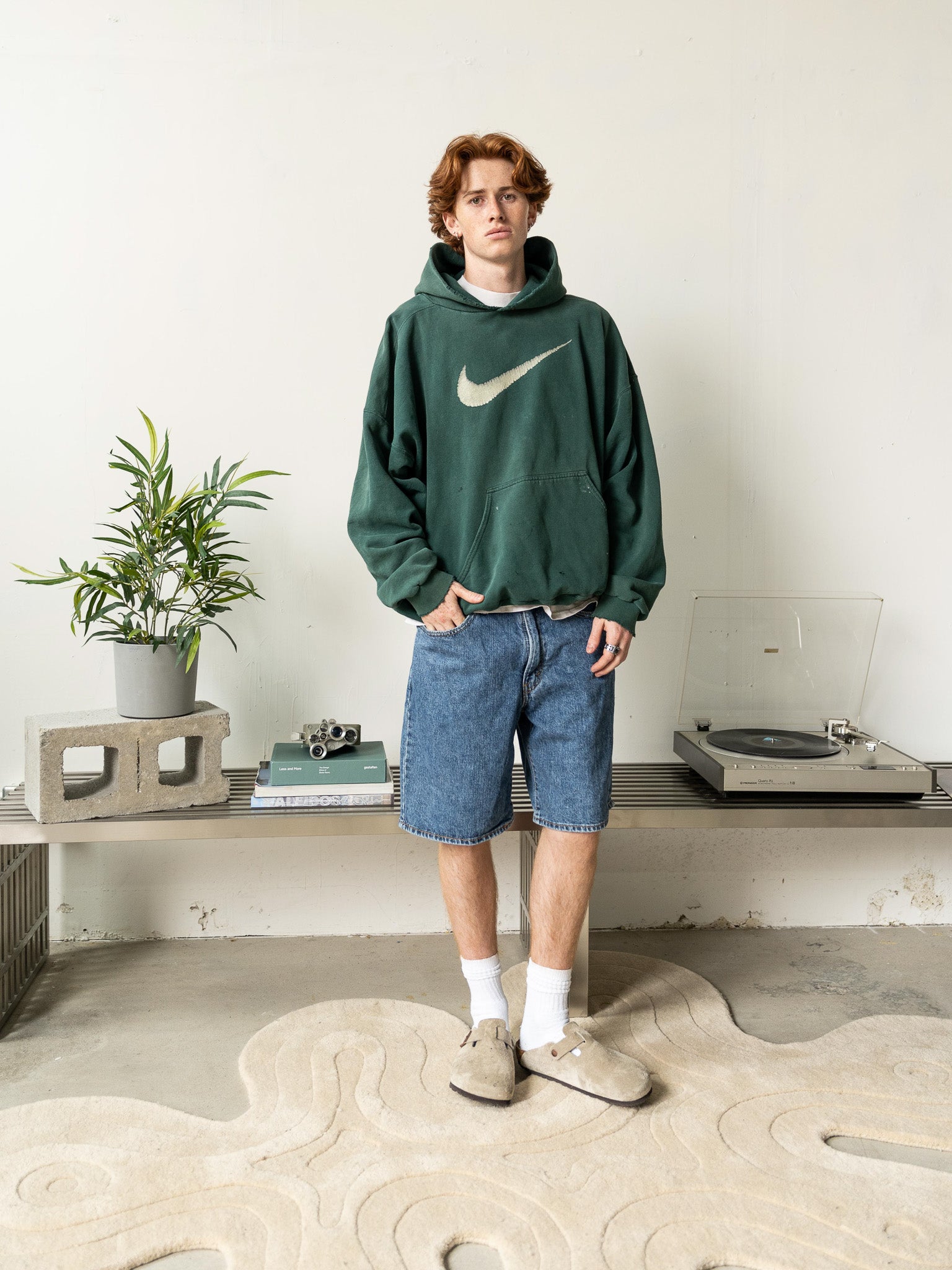 Vintage 90s Mid Wash Levis 550 Short (33x9)