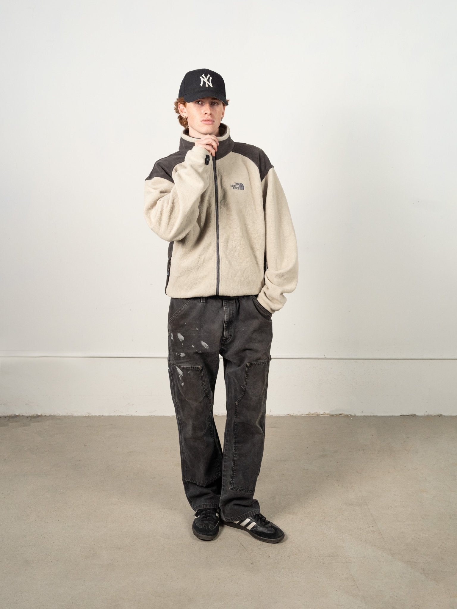 Vintage Y2K Beige The North Face Zip Up Fleece Sweater (L)
