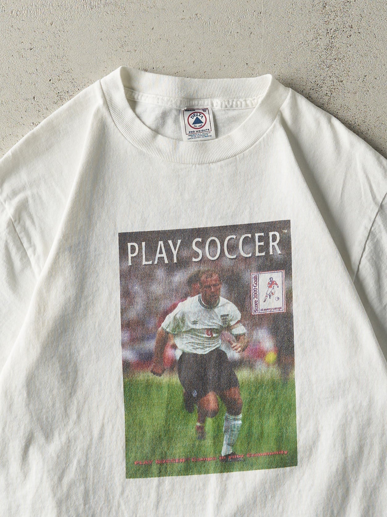 Vintage 00' White Play Soccer Umbro Tee (S)