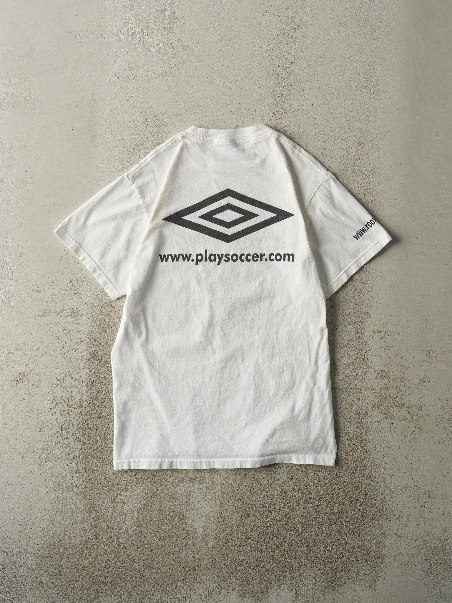 Vintage 00' White Play Soccer Umbro Tee (S)