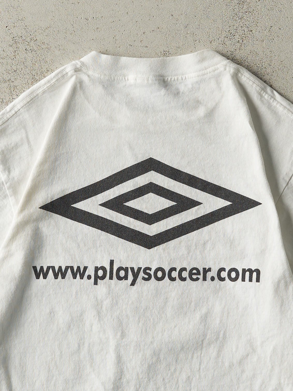 Vintage 00' White Play Soccer Umbro Tee (S)