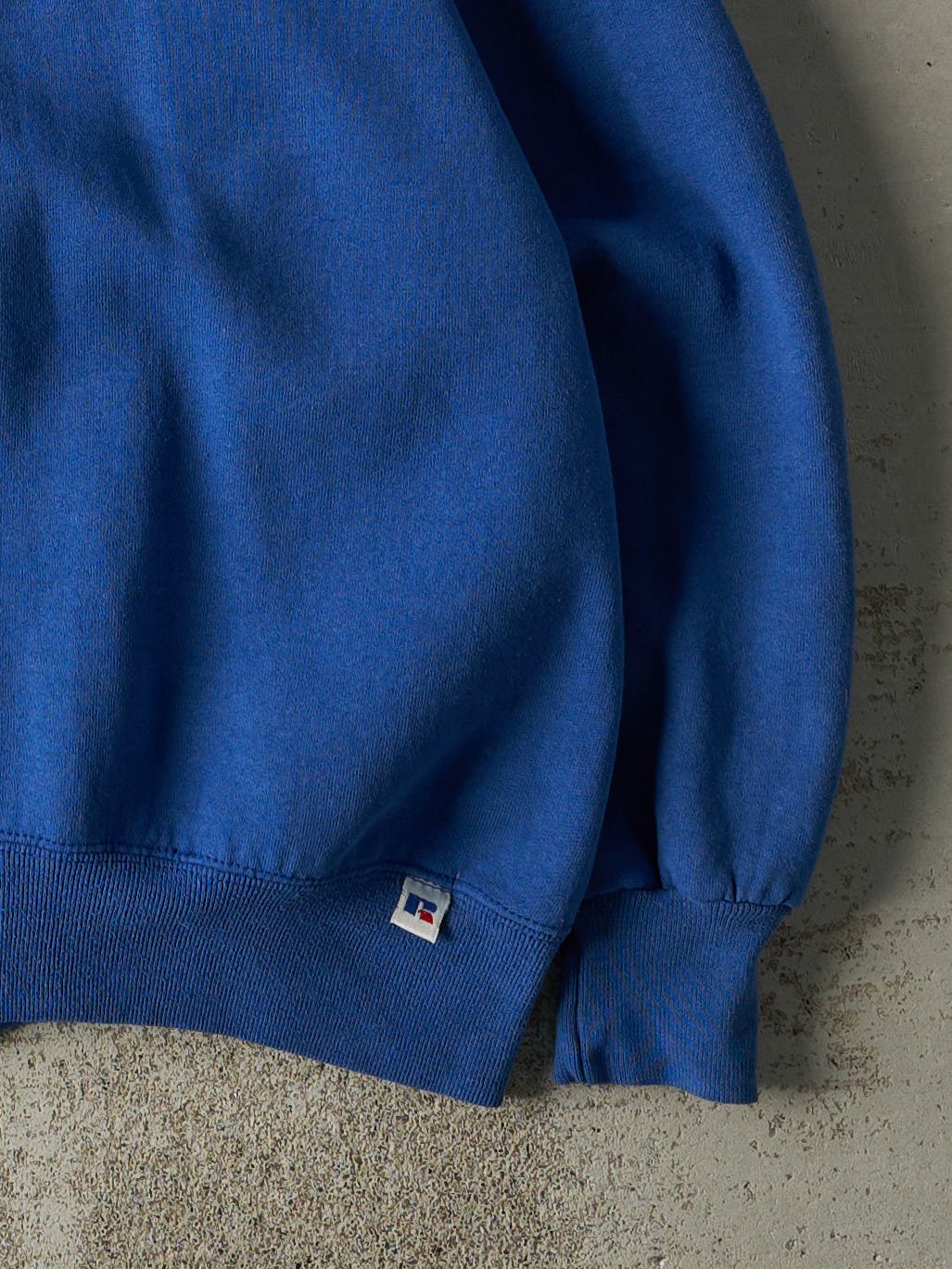Vintage 90s Blue Embroidered Defiance Bulldogs Russell Athletic Crewneck (L/XL)