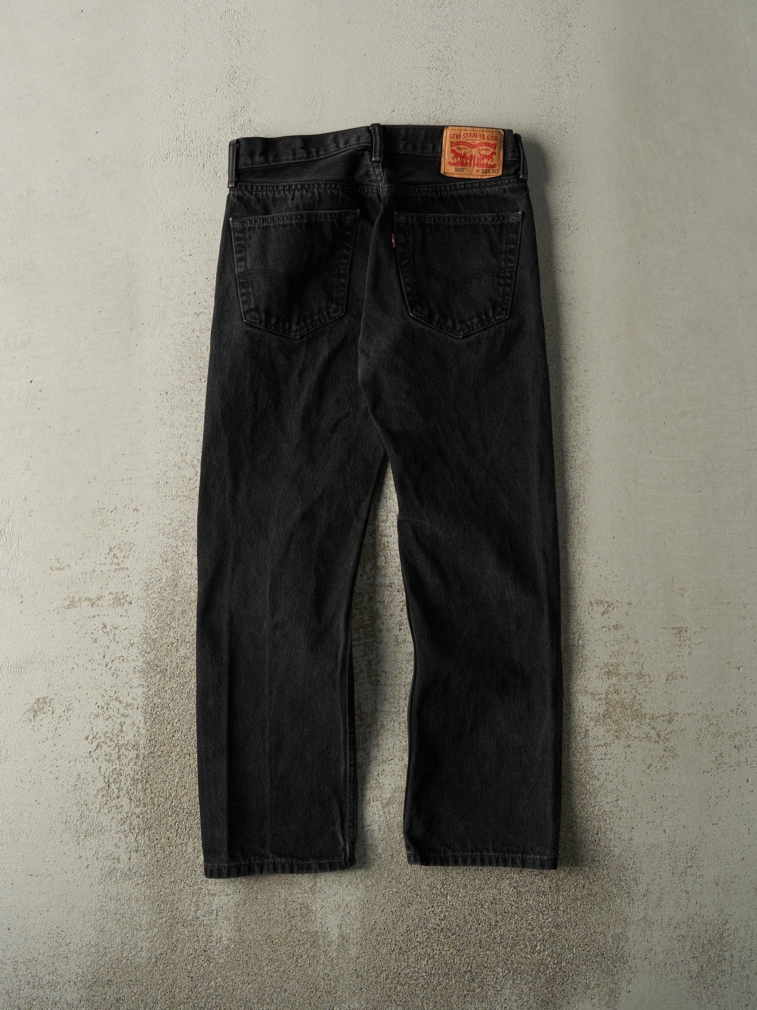 Vintage Y2K Black Levi's 505 Denim Pants (31x28)
