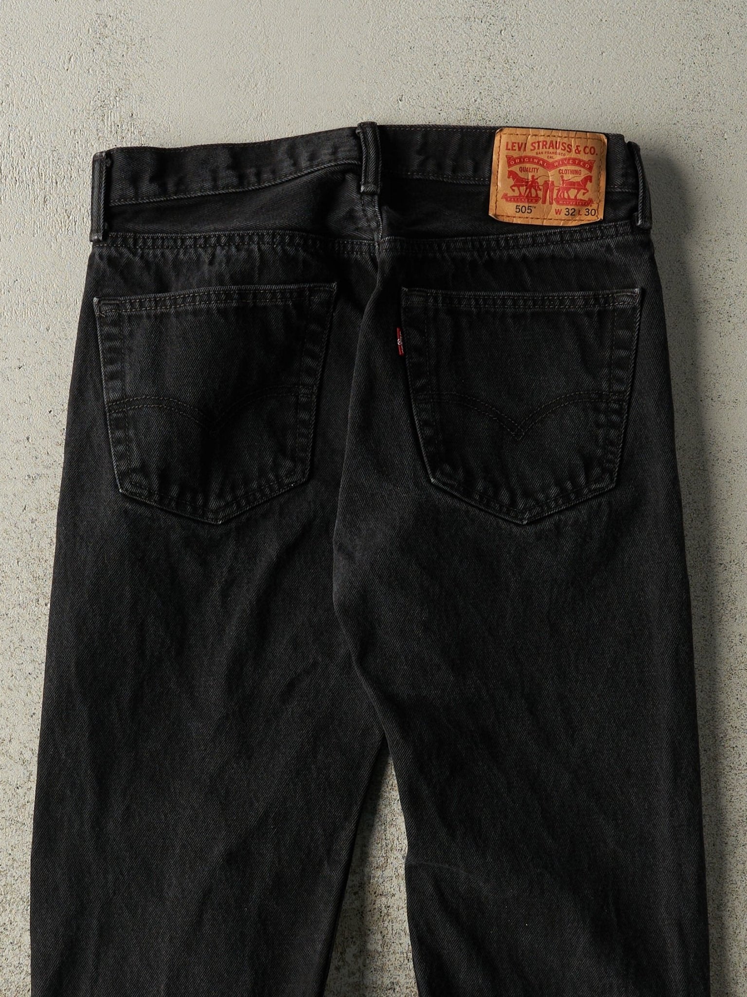Vintage Y2K Black Levi's 505 Denim Pants (31x28)