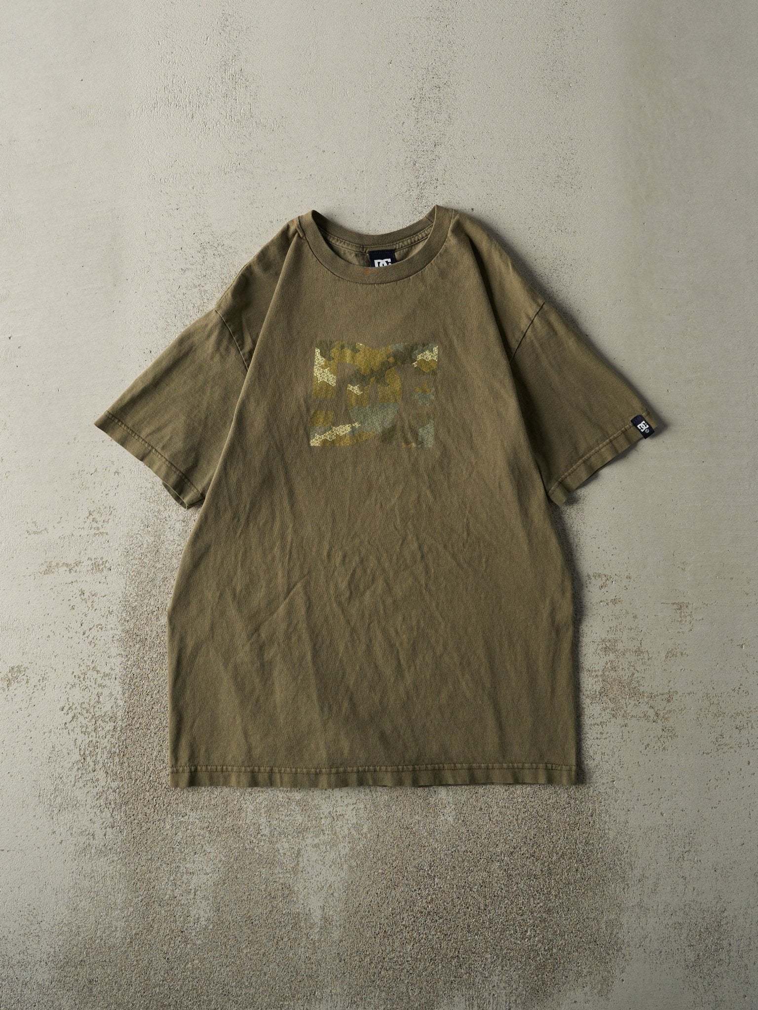 Vintage Y2K Green DC Shoes Logo Tee (M/L)