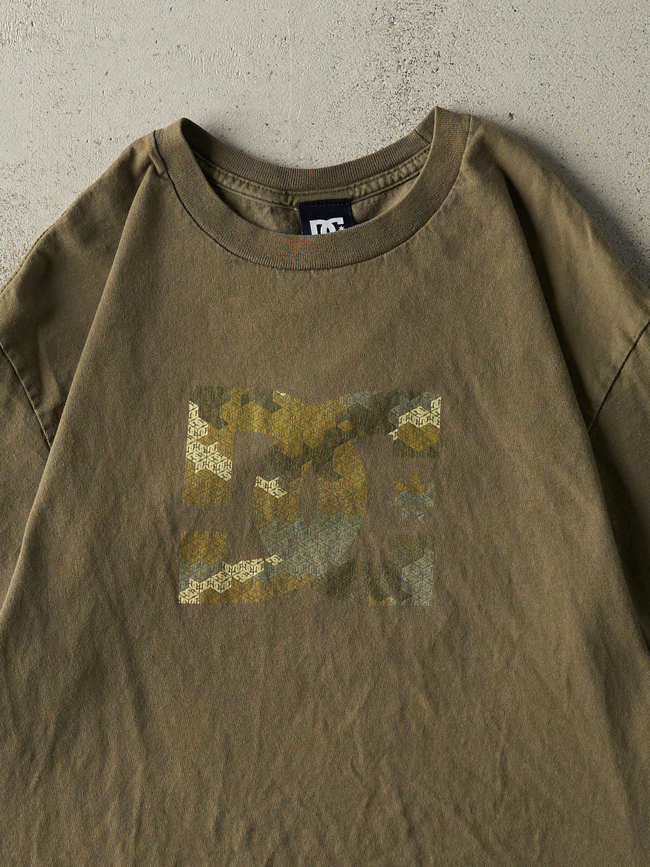 Vintage Y2K Green DC Shoes Logo Tee (M/L)