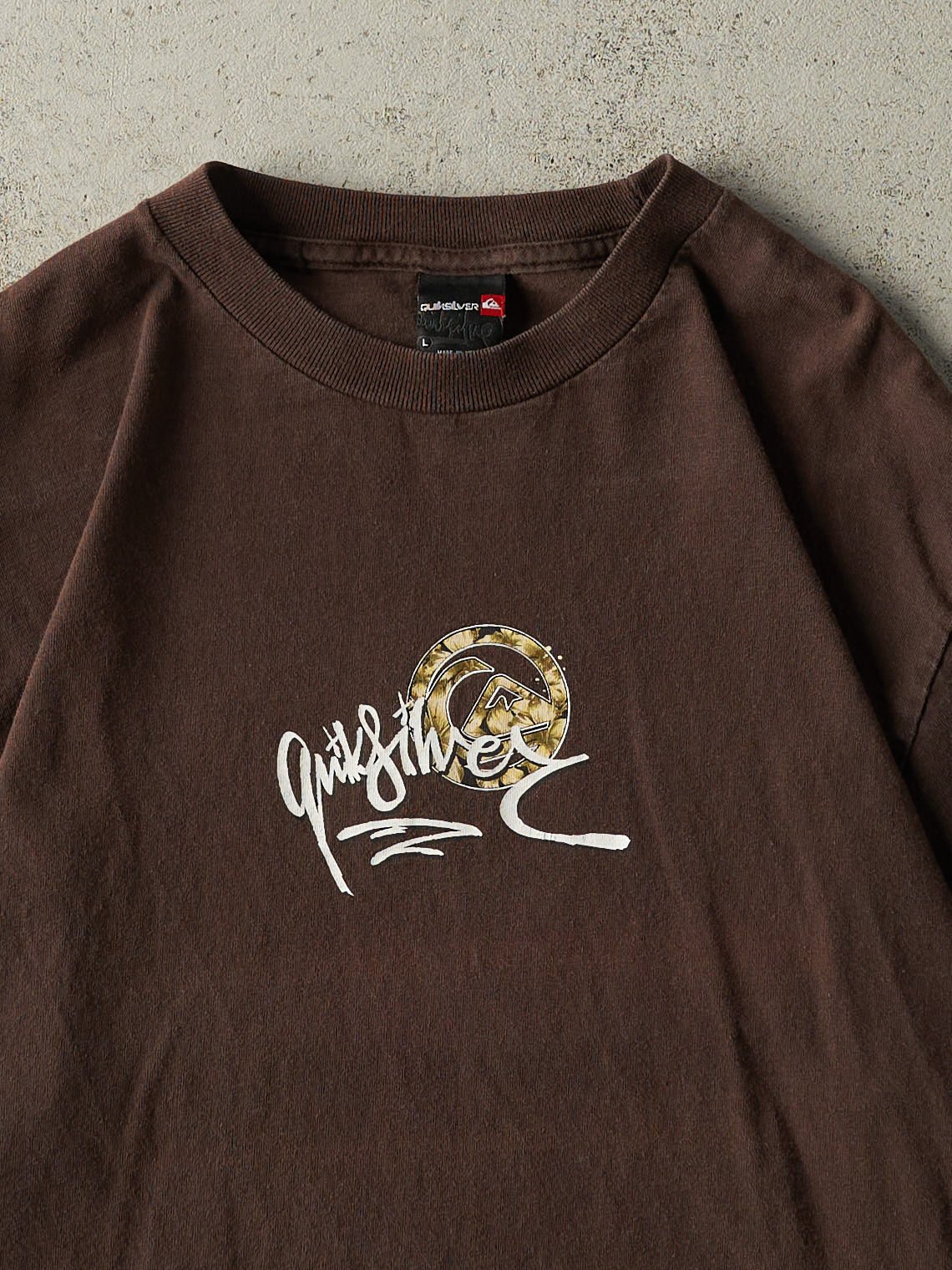 Vintage Y2K Brown Quiksilver Logo Tee (M)