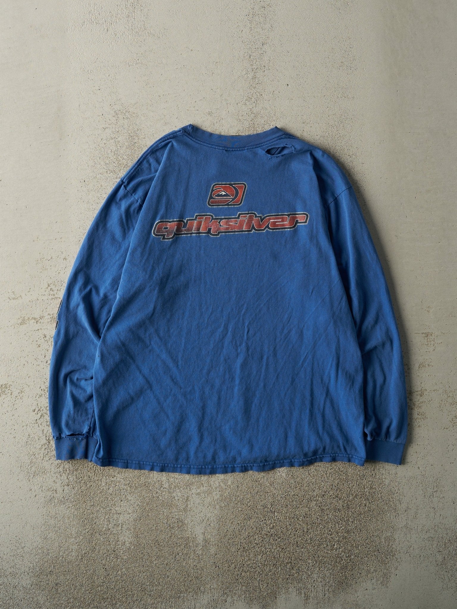 Vintage Y2K Blue Quiksilver Long Sleeve (M)