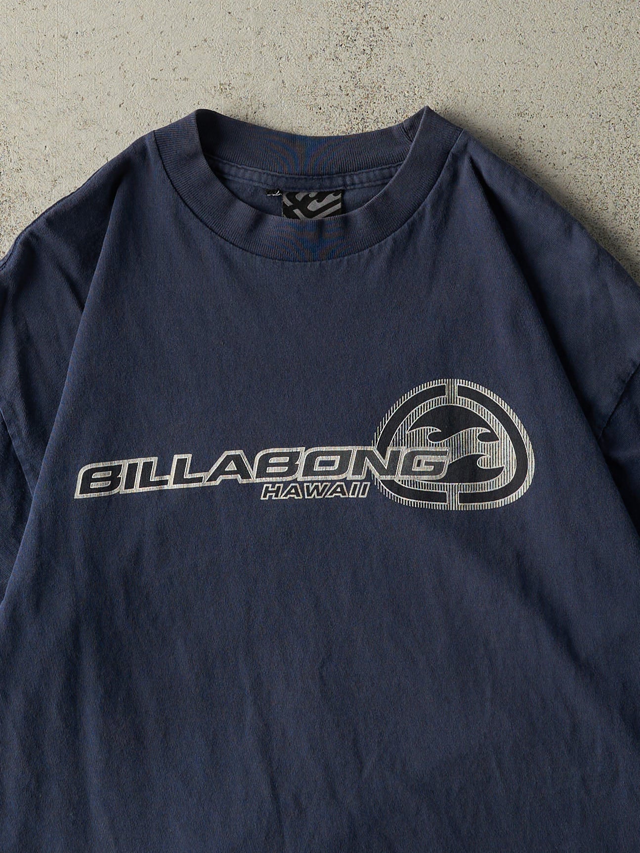 Vintage Y2K Navy Blue Billabong Hawaii Tee (M)
