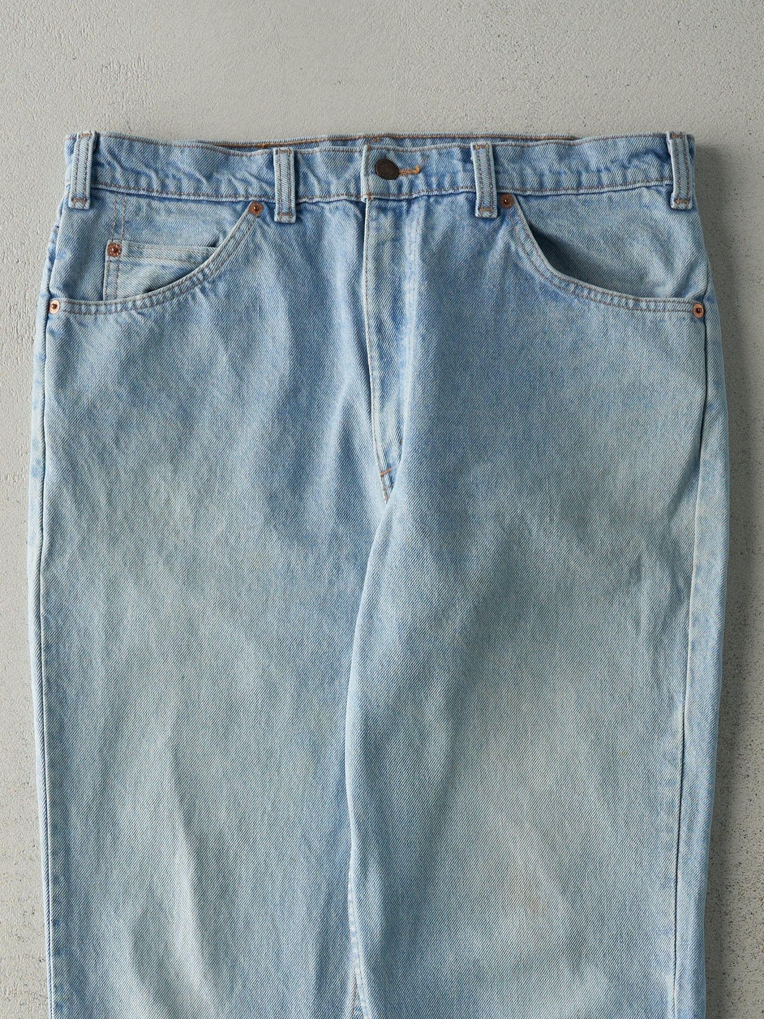 Vintage 80s Light Wash Levi's 619 Orange Tab Jeans (34x30)