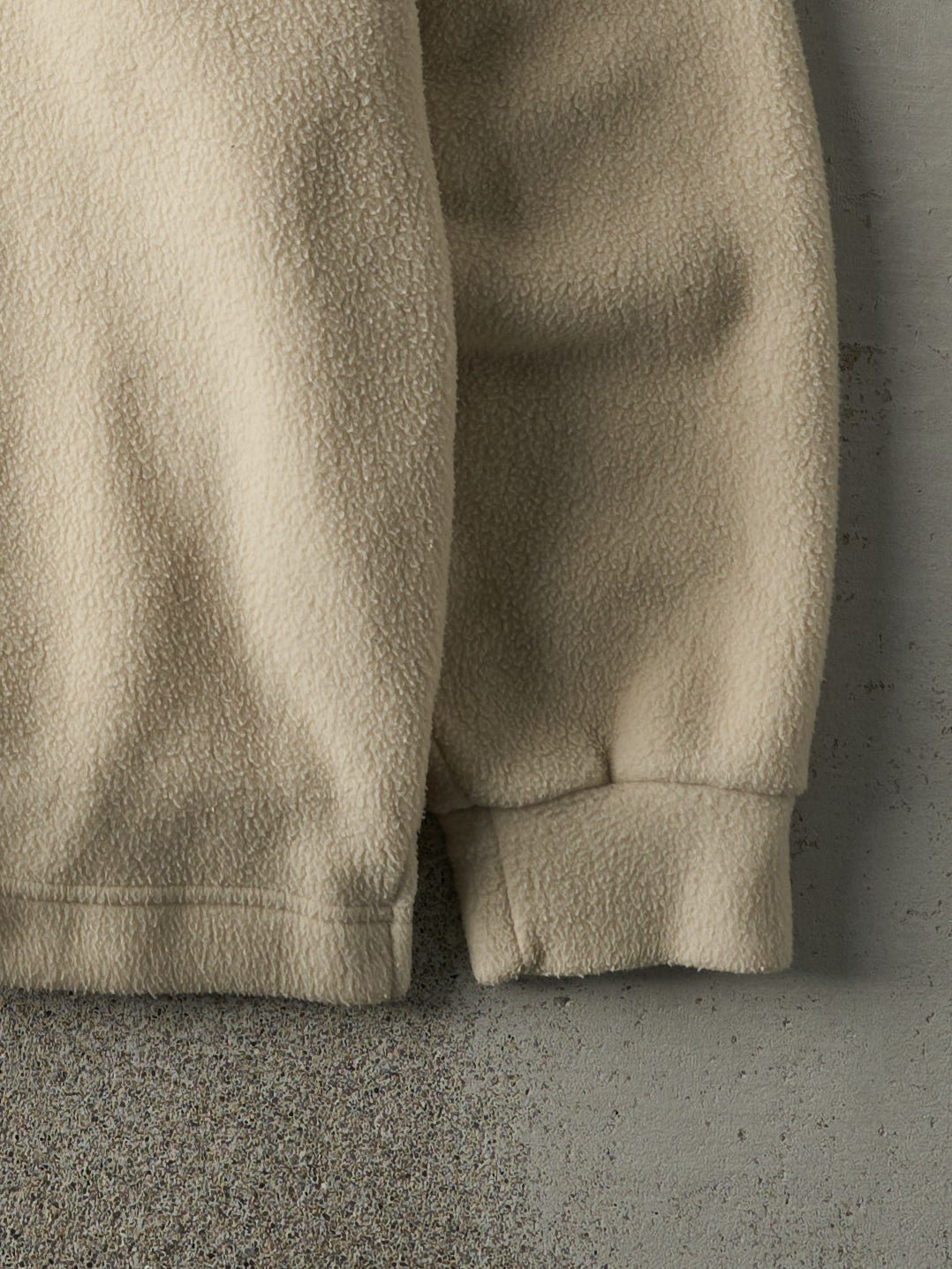 Vintage 90s Beige Orcas Island Embroidered Fleece Turtleneck (L/XL)