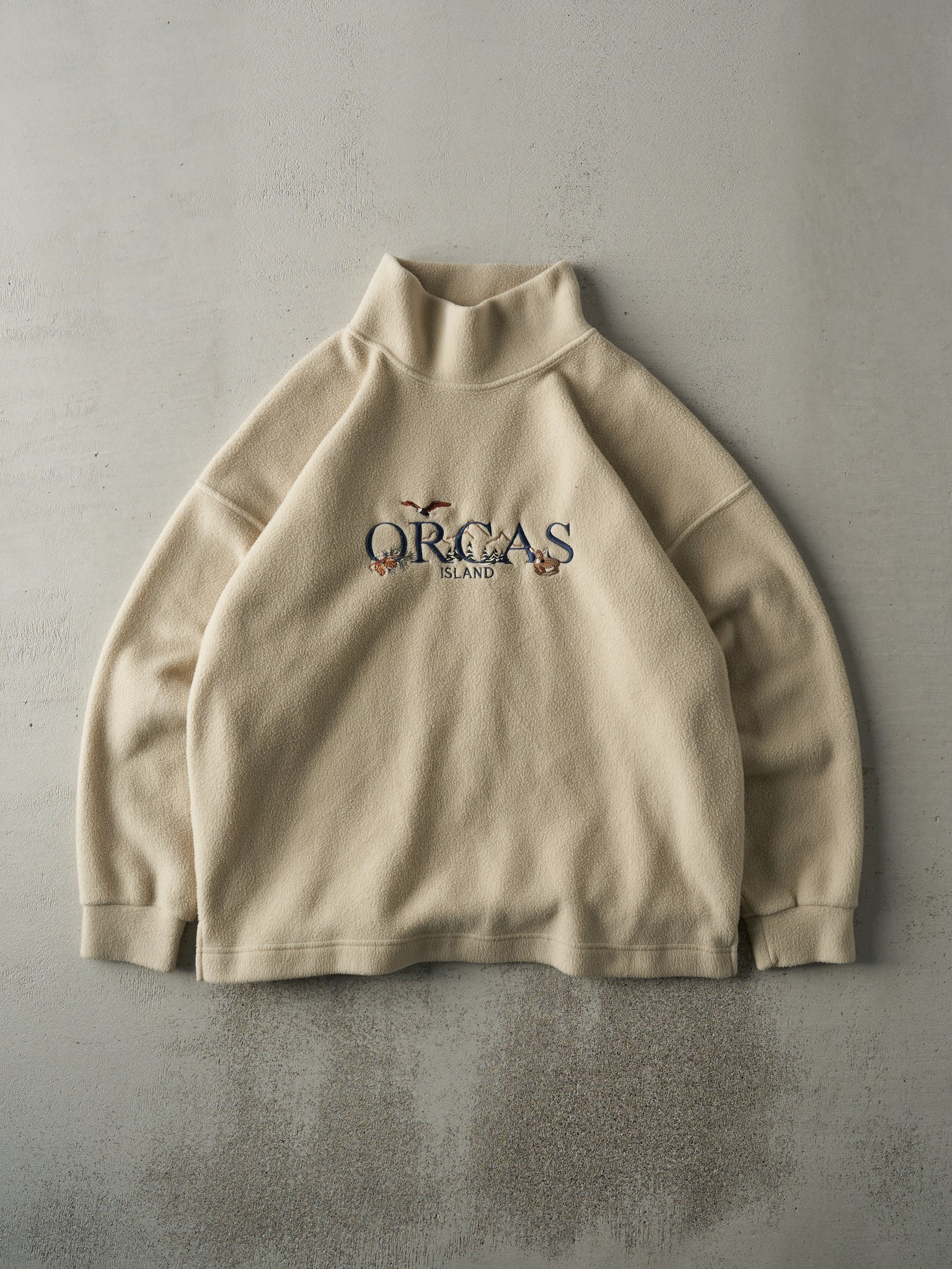 Vintage 90s Beige Orcas Island Embroidered Fleece Turtleneck (L/XL)