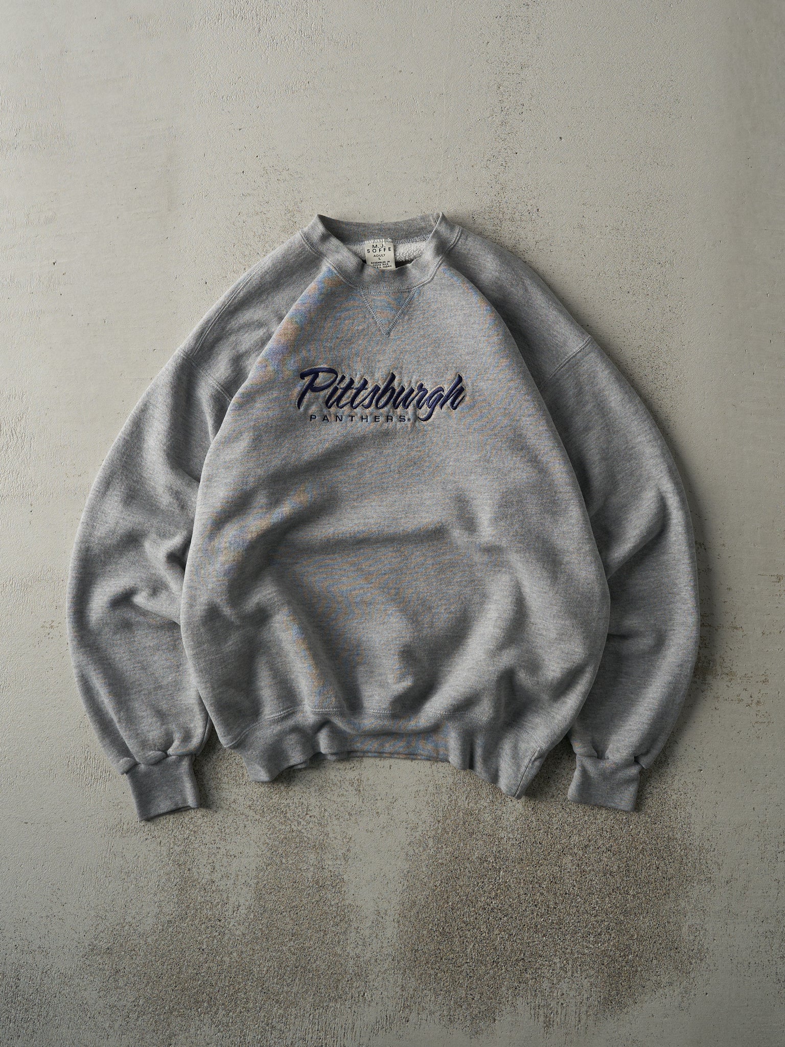 Vintage 90s Grey Pittsburgh Panthers Embroidered Crewneck (M)