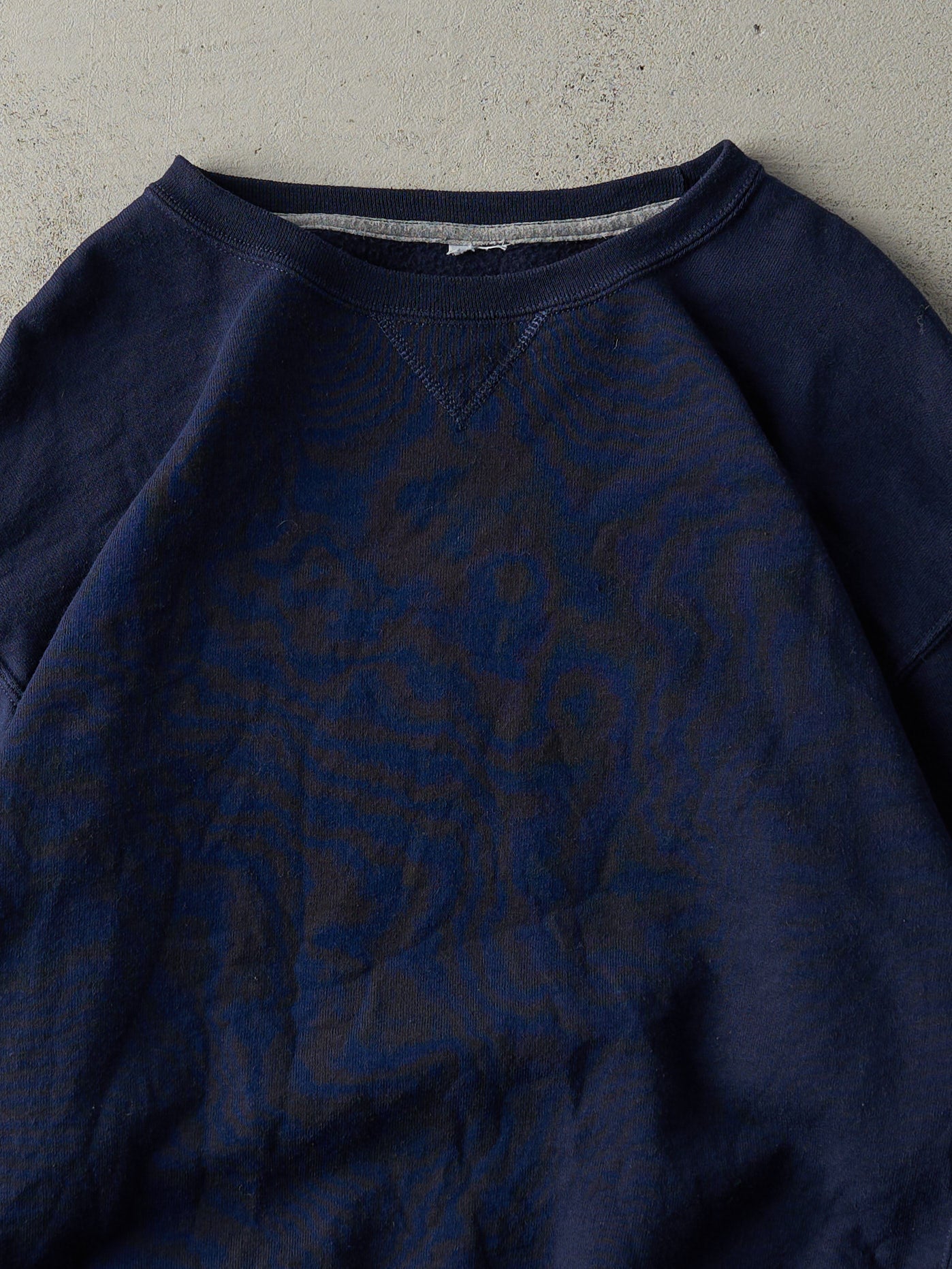 Vintage Y2K Navy Blue Russell Athletic Blank Crewneck (L)