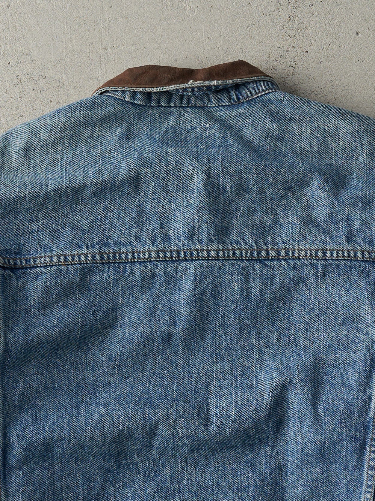 Vintage 90s Light Wash Roots Leather Collared Denim Jacket (L)