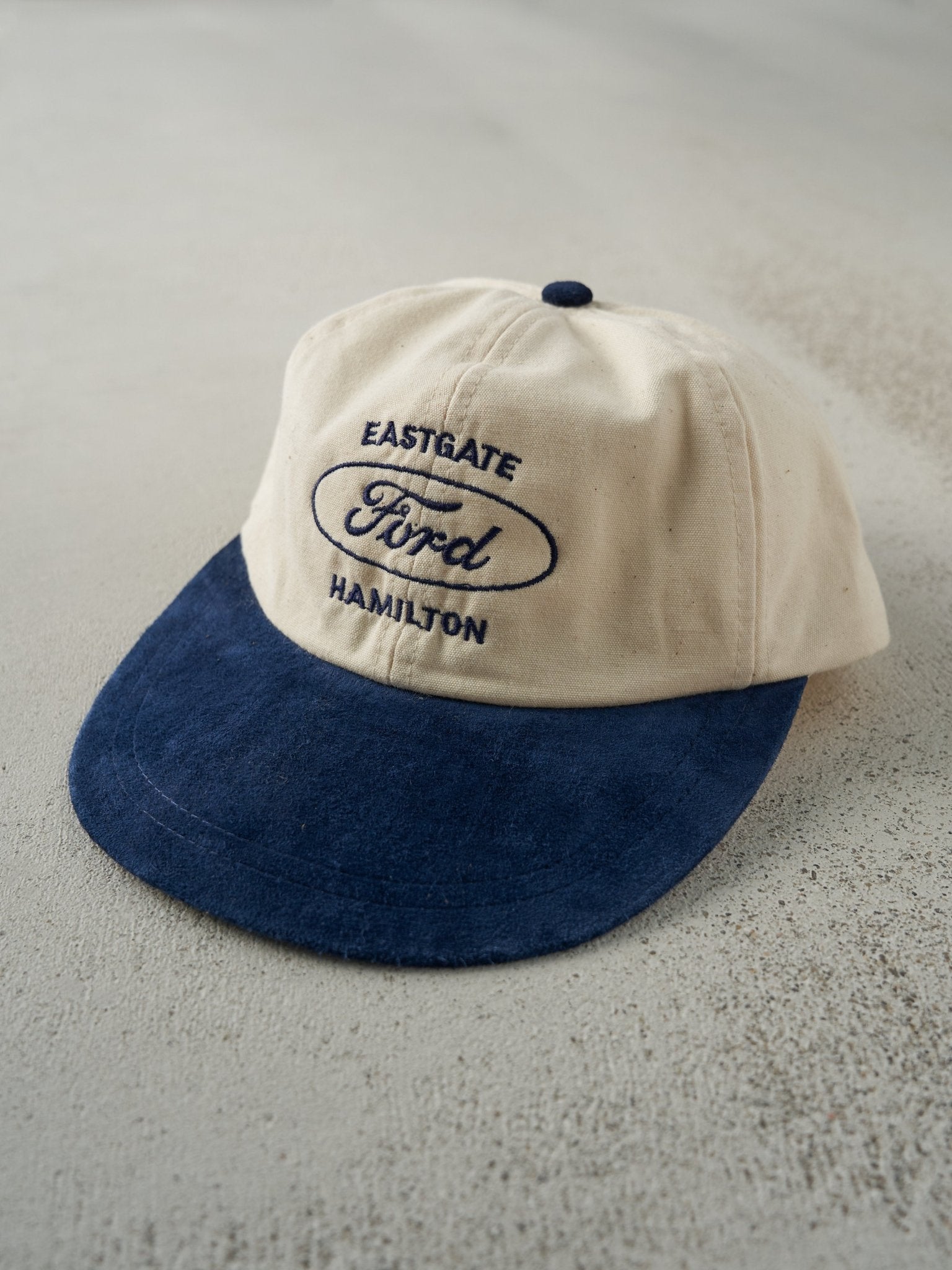 Vintage 80s Beige & Navy Eastgate Hamilton Ford Suede Leather Strapback Hat