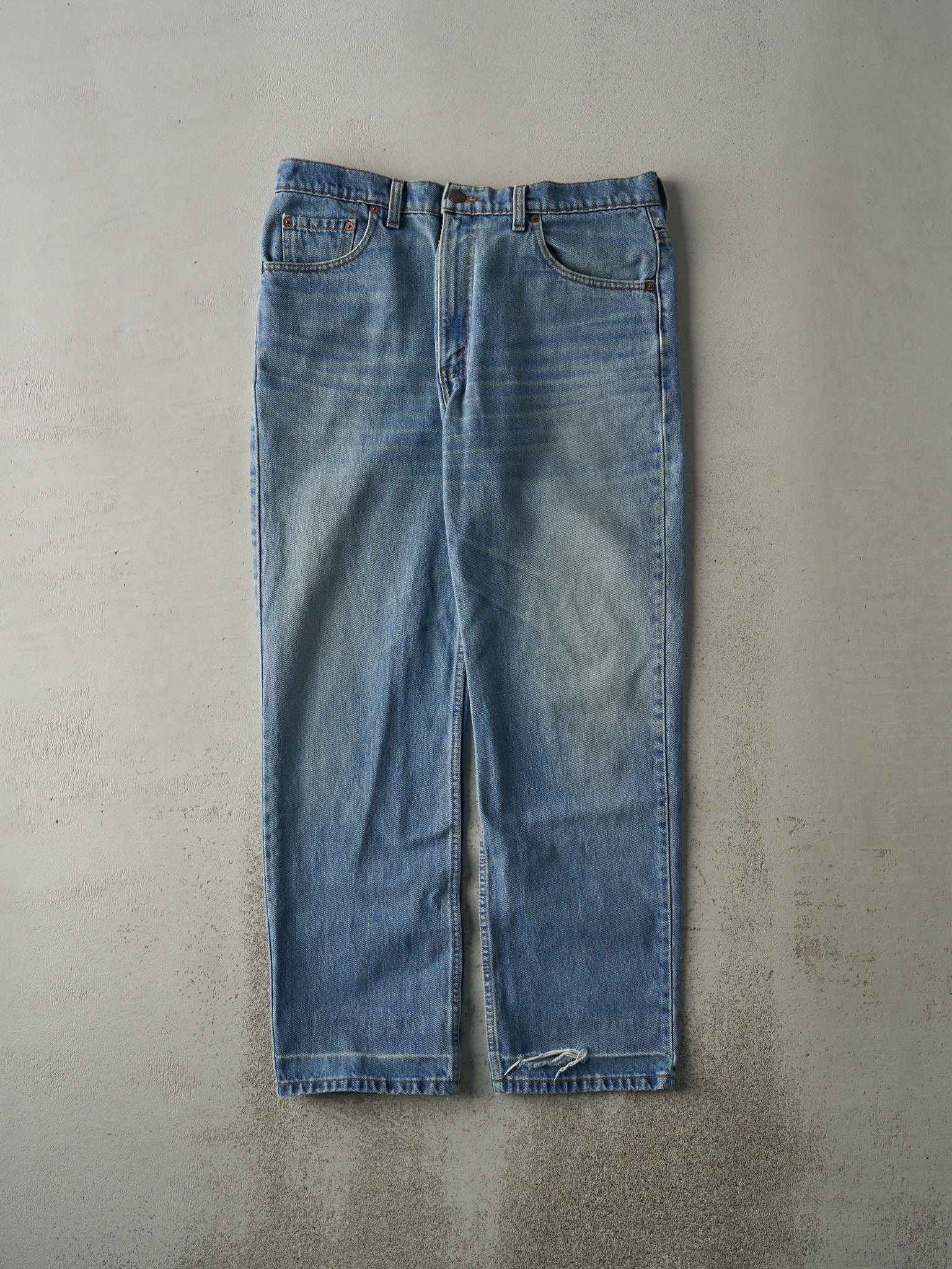 Vintage 90s Light Wash Levi's 516 Jeans (34x30)