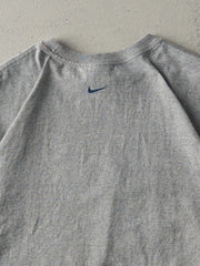 Vintage Y2K Grey Nike Logo Tee (M/L)