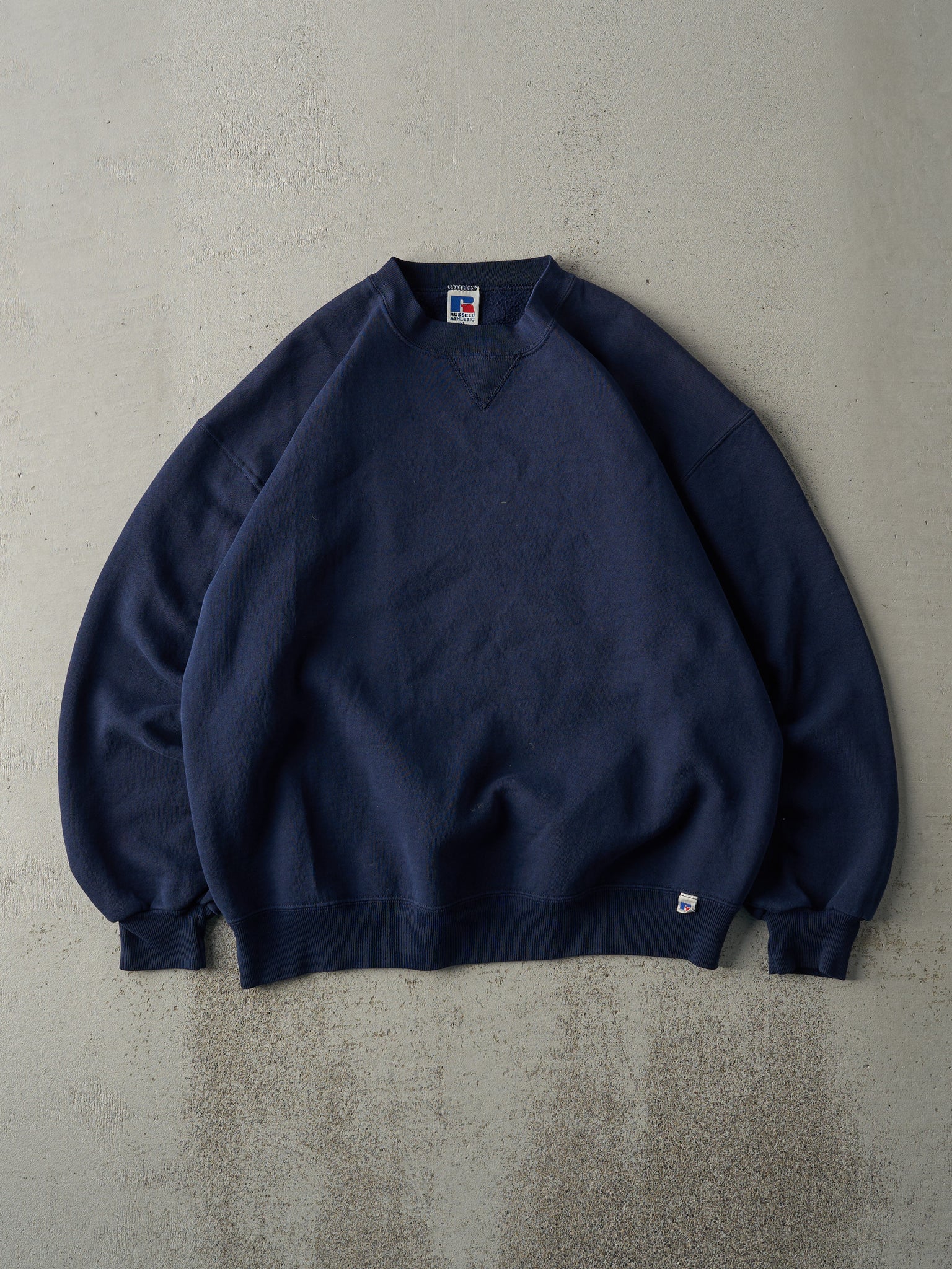 Vintage 90s Navy Blue Russell Athletic Blank Crewneck (L)