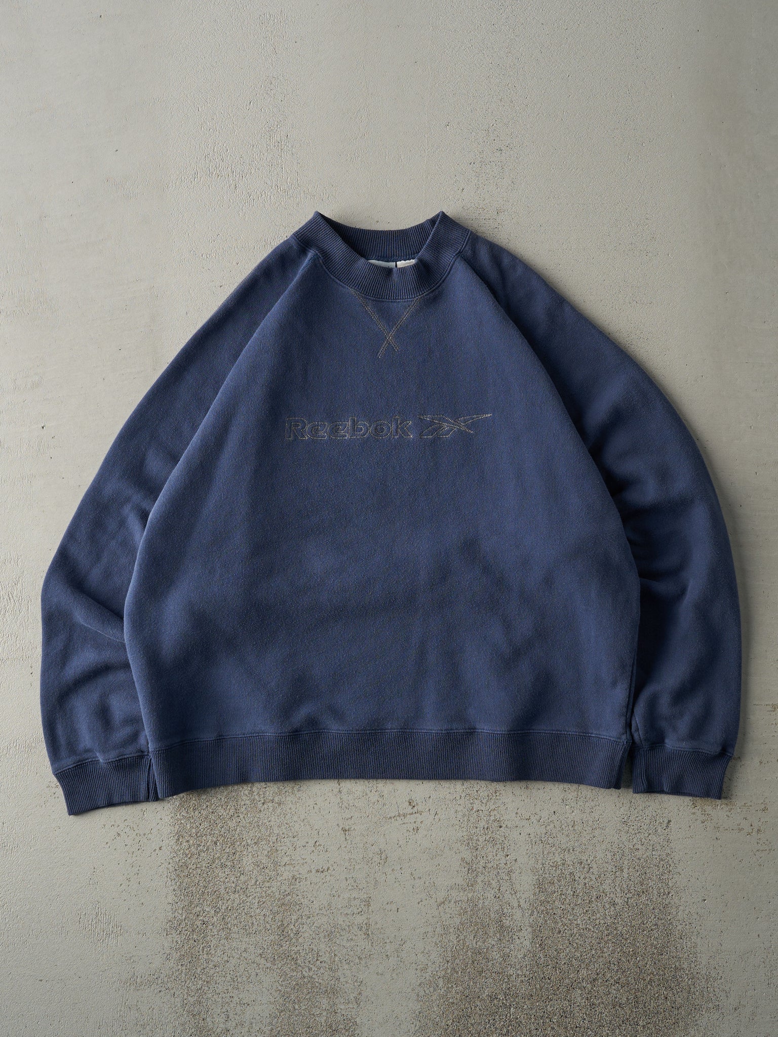 Vintage Y2K Navy Blue Reebok Boxy Crewneck (L)