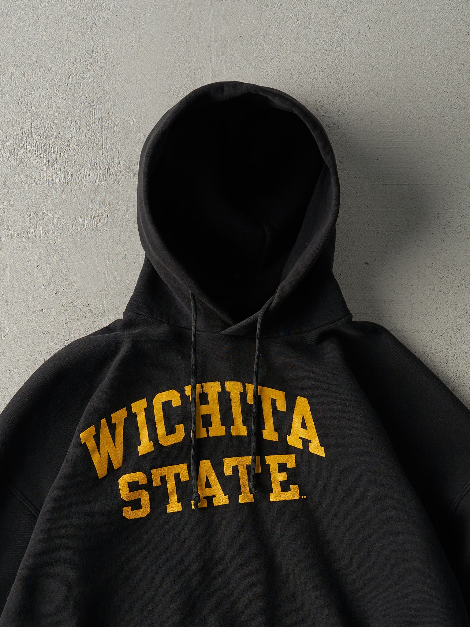 Vintage 90s Black Wichita State Russell Athletics Hoodie (L)