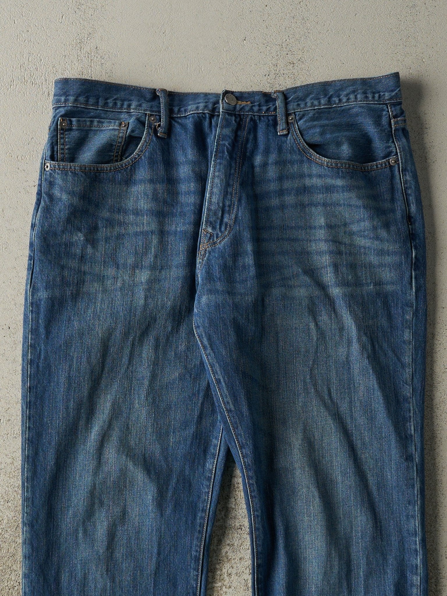Vintage Y2K Dark Wash Gap Straight Fit Jeans (36x31)