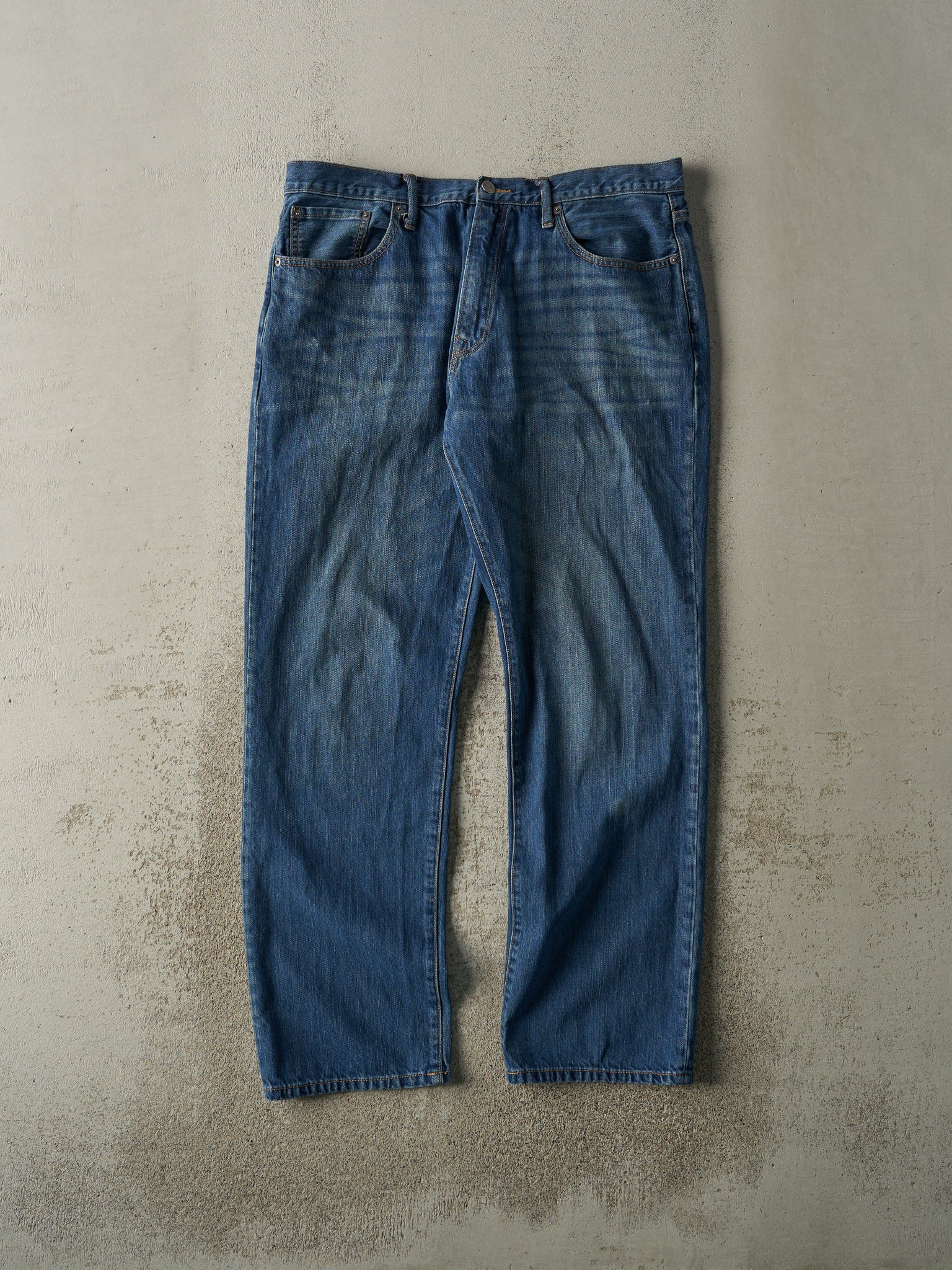 Vintage Y2K Dark Wash Gap Straight Fit Jeans (36x31)