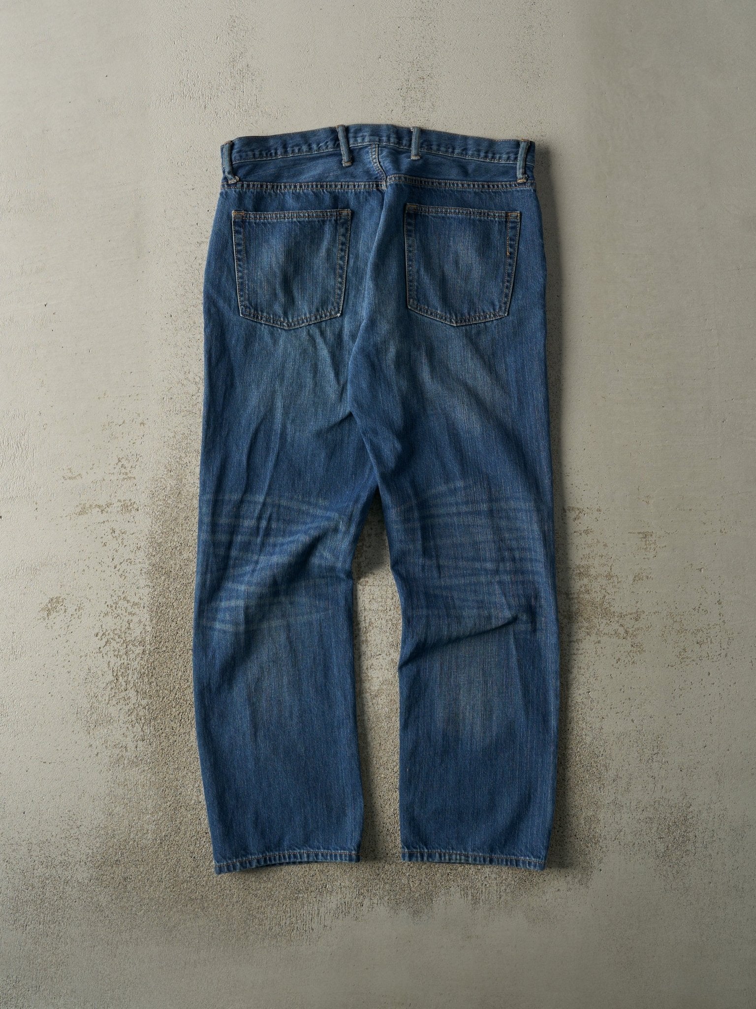 Vintage Y2K Dark Wash Gap Straight Fit Jeans (36x31)