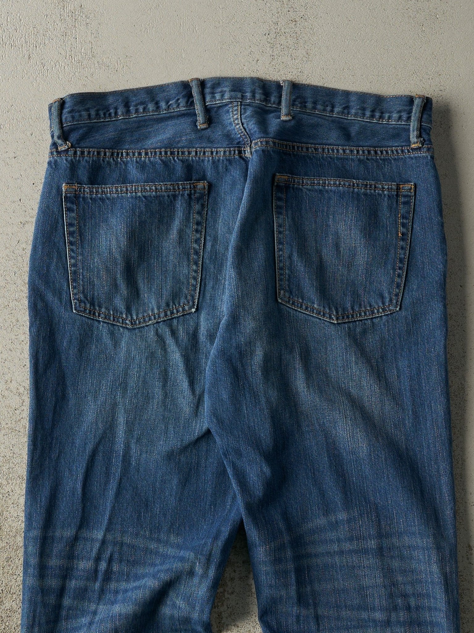 Vintage Y2K Dark Wash Gap Straight Fit Jeans (36x31)