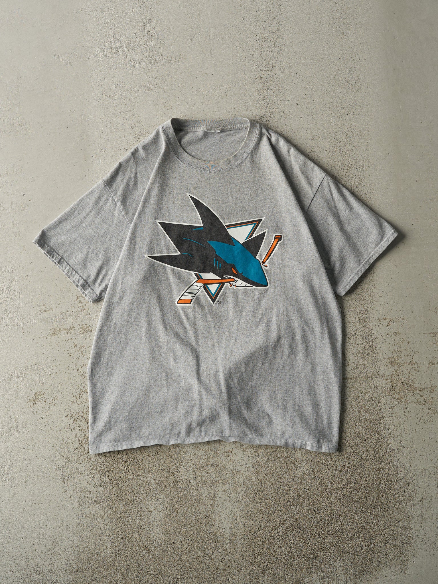 Vintage Y2K Grey San Jose Sharks Tee (M)