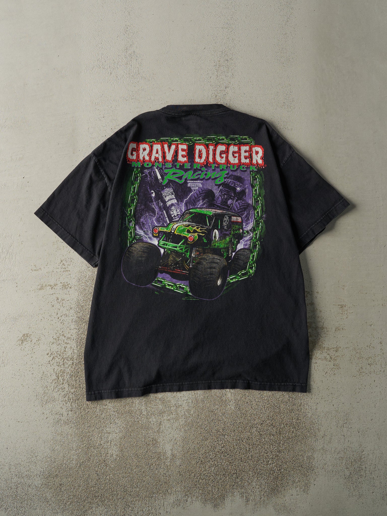 Vintage 11' Black Grave Digger Monster Truck Tee (L/XL)