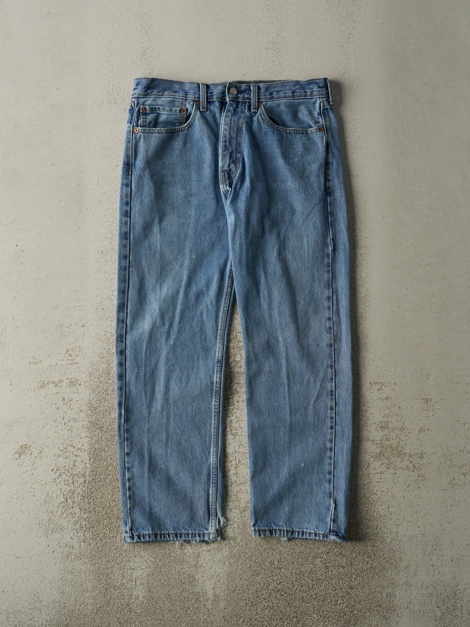Vintage Y2K Light Wash Levi's 505 Jeans (33x28)