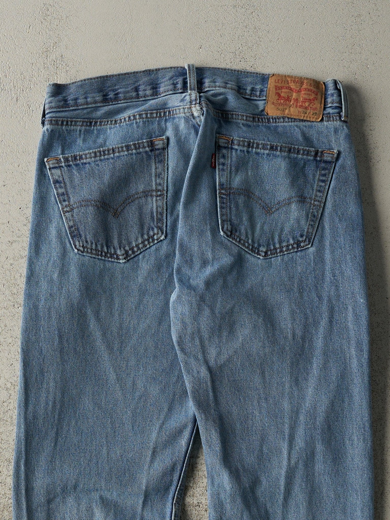 Vintage Y2K Light Wash Levi's 505 Jeans (33x28)