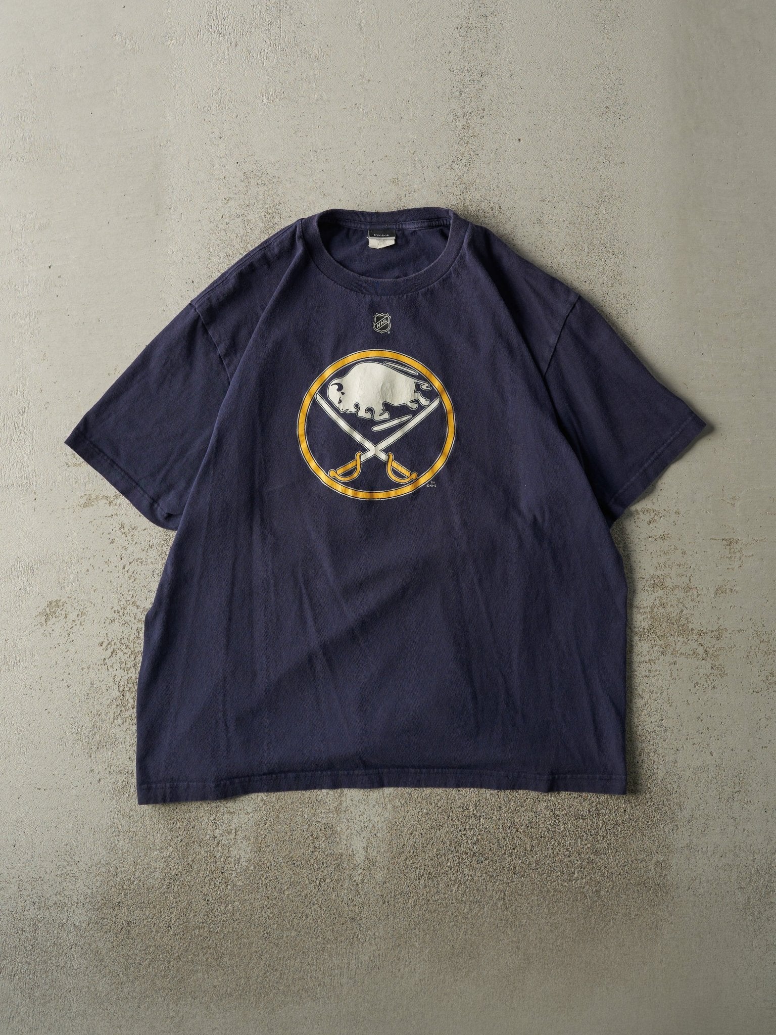 Vintage Y2K Navy Blue Buffalo Sabres #30 Ryan Miller Tee (L)