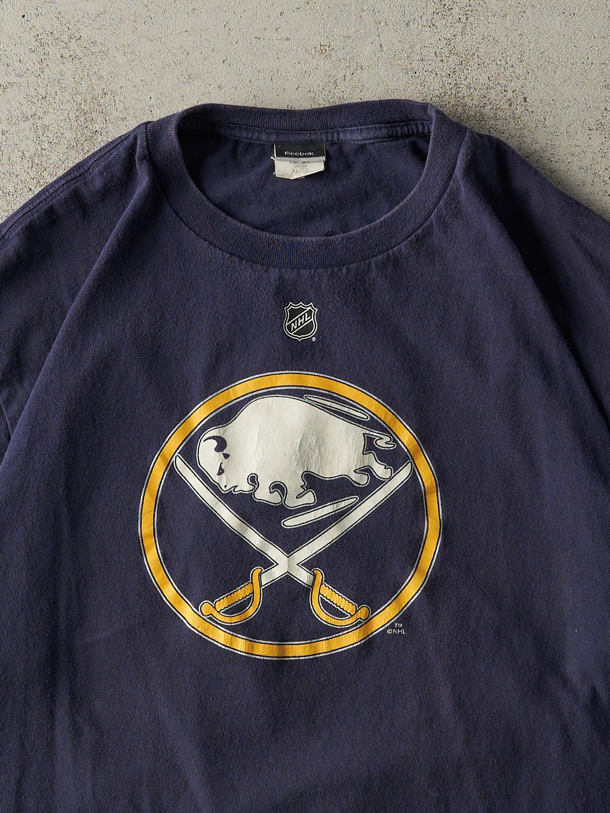 Vintage Y2K Navy Blue Buffalo Sabres #30 Ryan Miller Tee (L)
