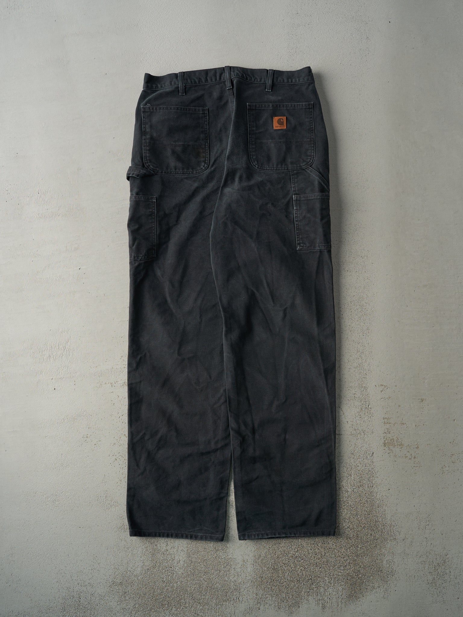 Vintage Y2K Black Dungaree Fit Carhartt Carpenter Pants (34x34)