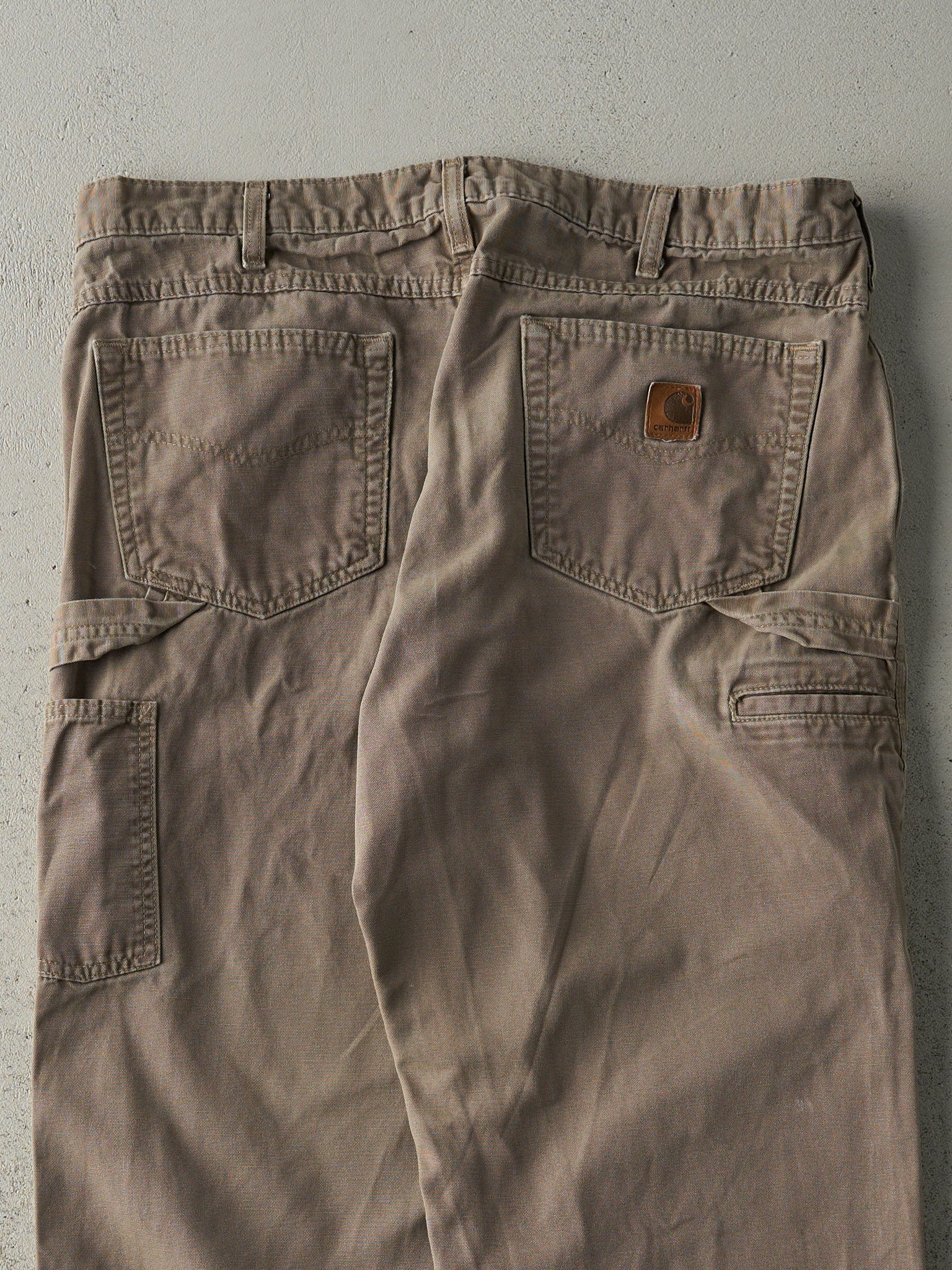 Vintage Y2K Beige Loose Fit Carhartt Light Weight Carpenter Pants (36x30)