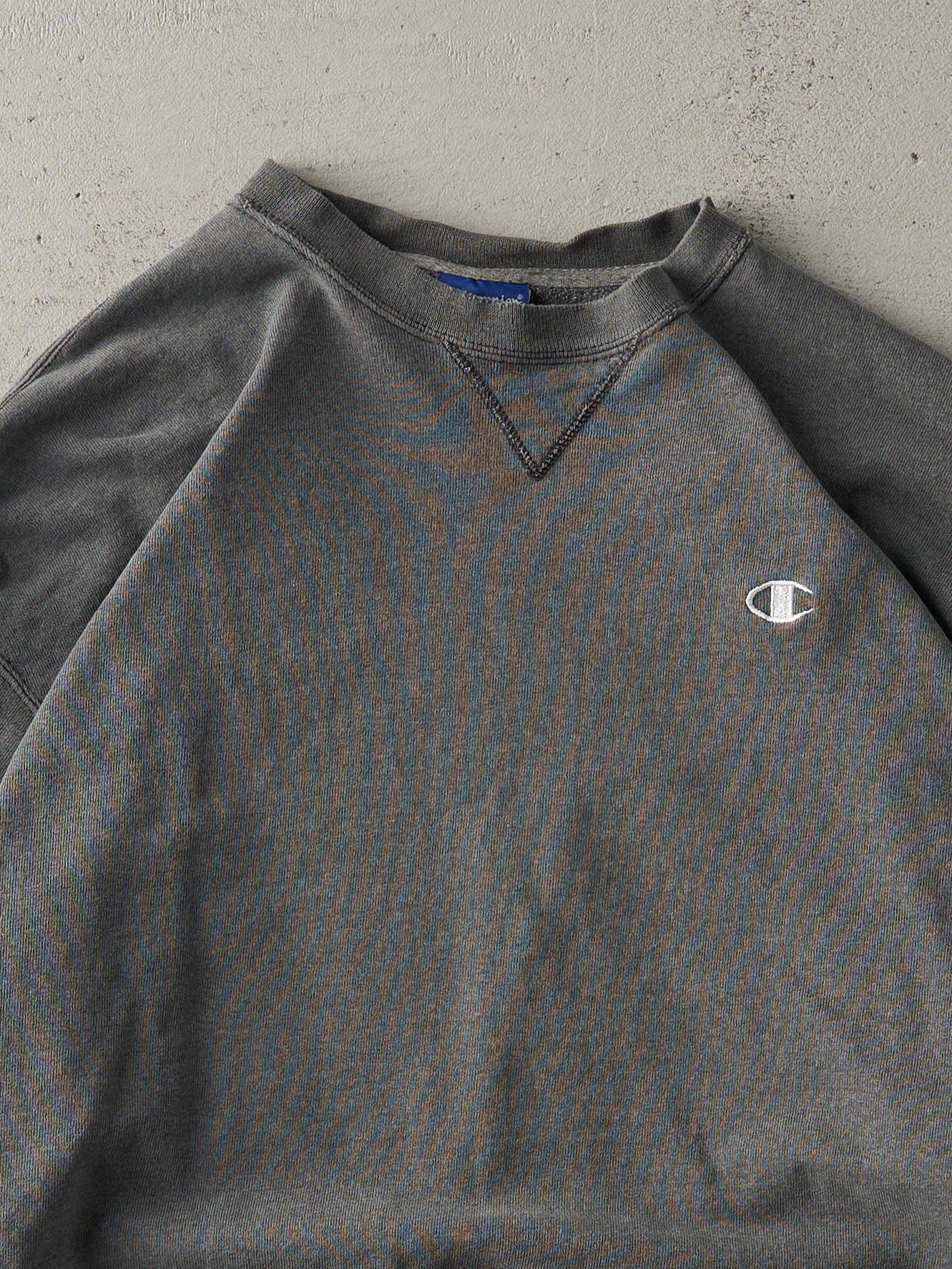 Vintage Y2K Charcoal Grey Embroidered Champion Boxy Crewneck (L)