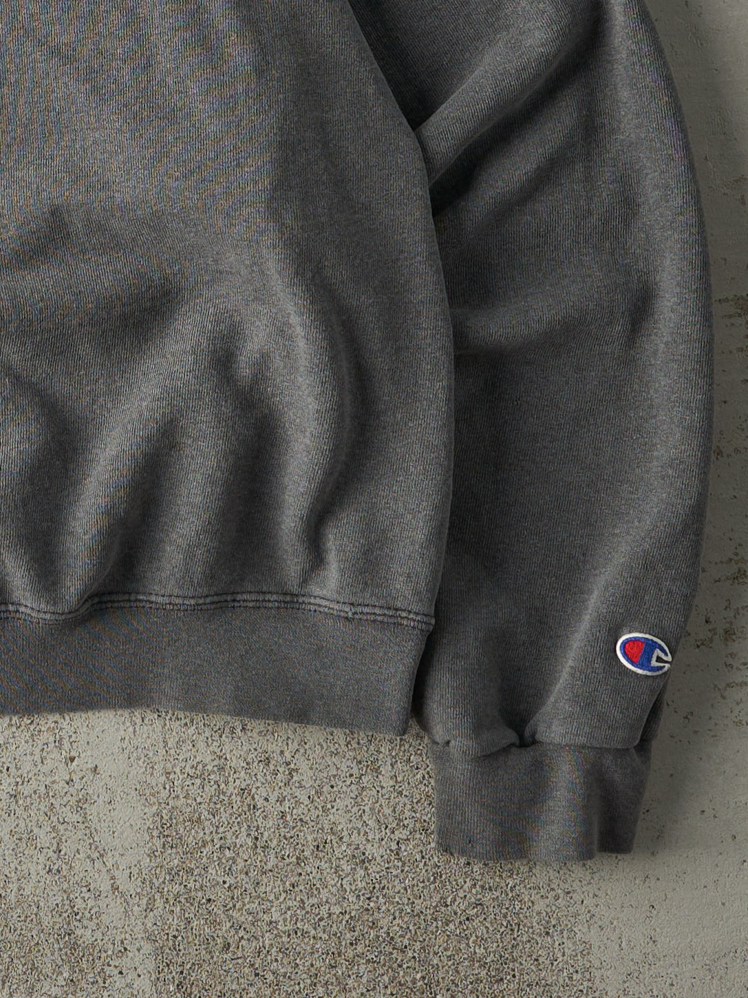 Vintage Y2K Charcoal Grey Embroidered Champion Boxy Crewneck (L)