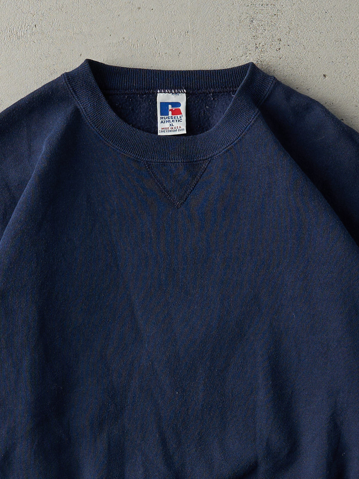 Vintage 90s Navy Russell Athletic Blank Crewneck (L)