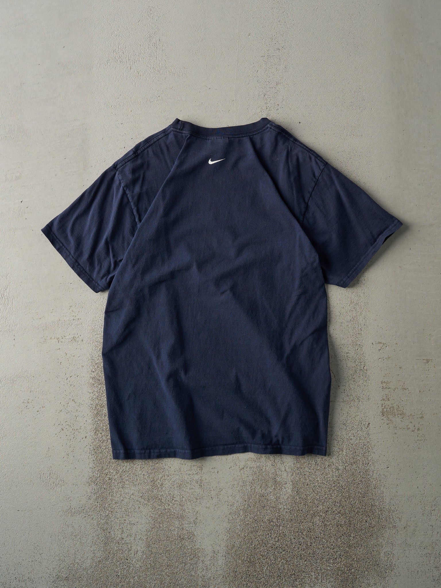 Vintage Y2K Navy Blue Nike Tee (S/M)