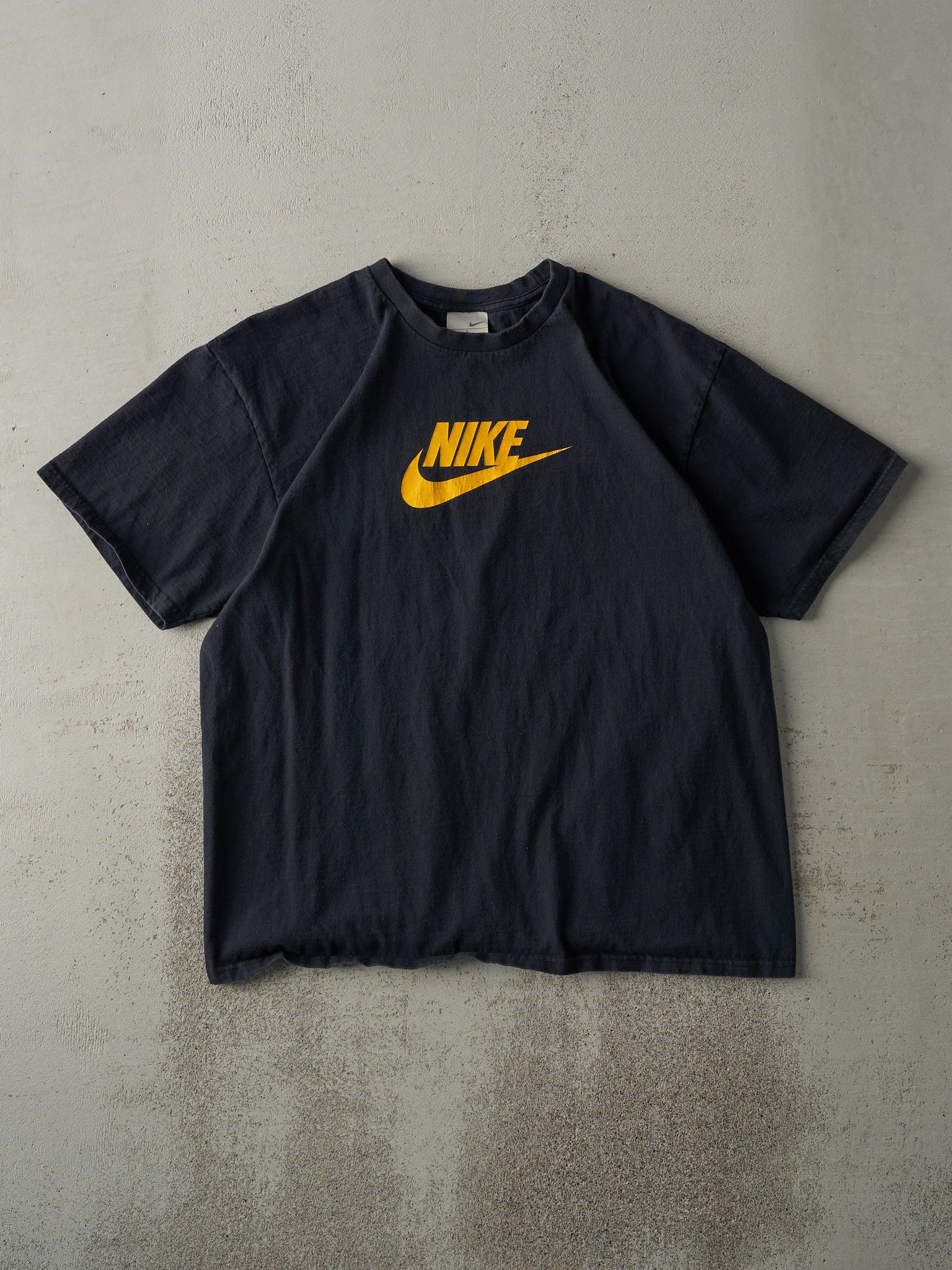 Vintage Y2K Black Nike Logo Tee (M)