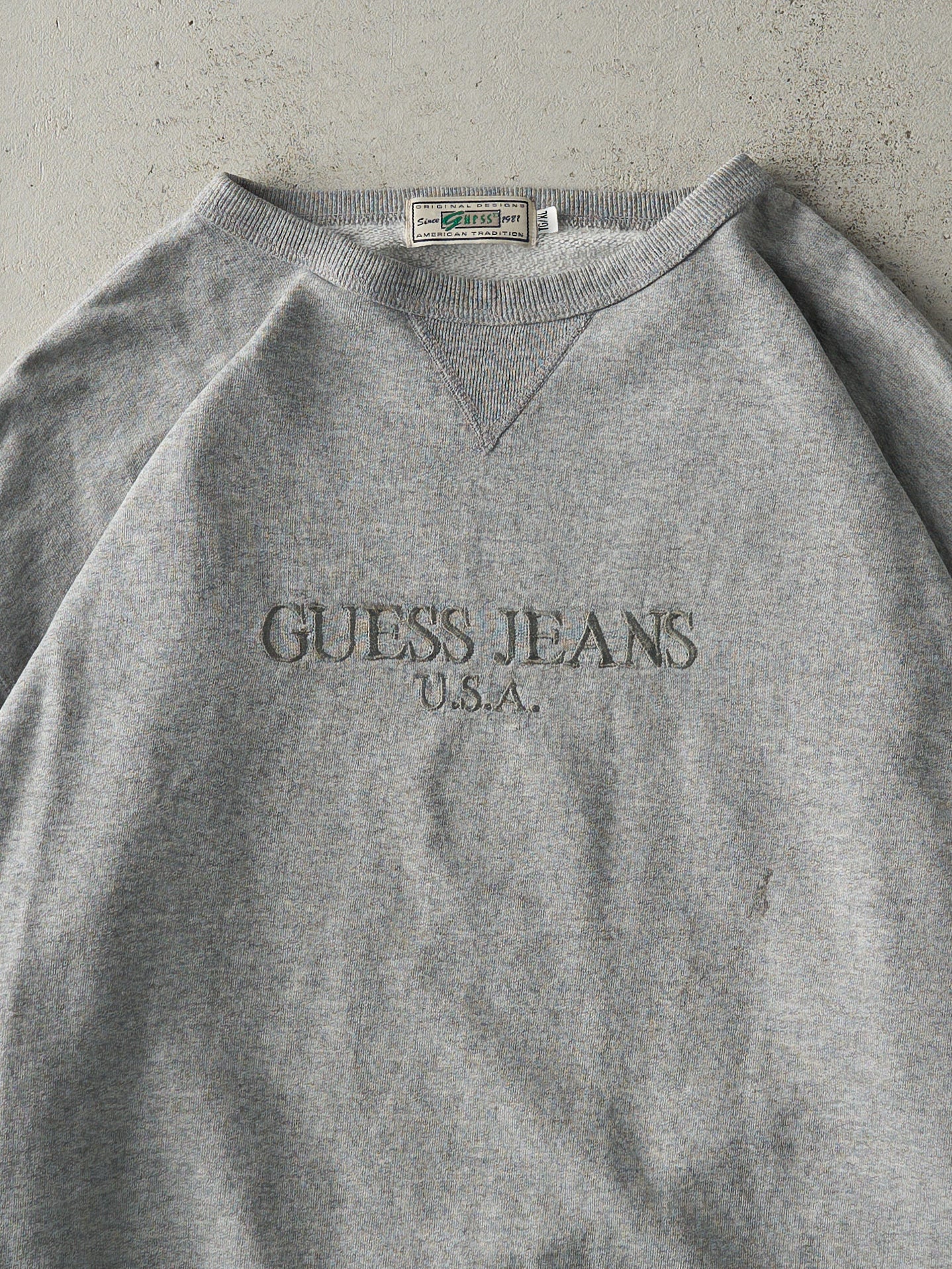 Vintage 90s Grey Embroidered Guess Jeans USA Crewneck (XXL)