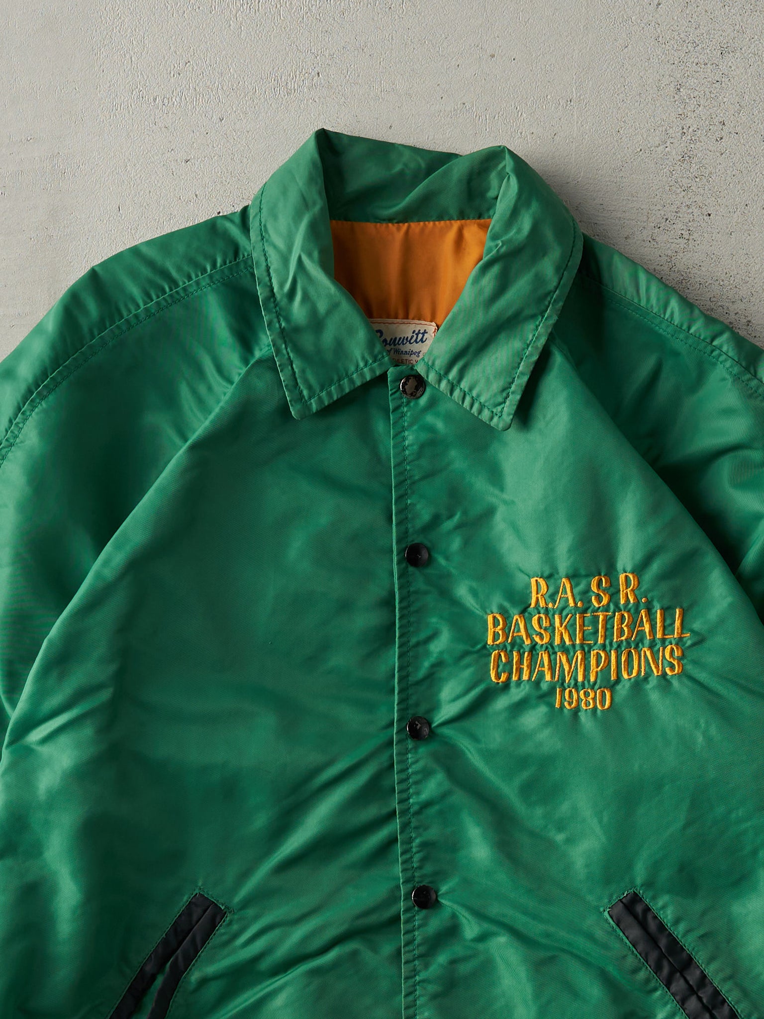 Vintage 80s Green R.A. SR Basketball Champions Nylon Puffer Jacket (M)